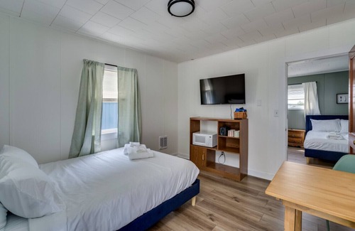 Clayton Apartamento | K's Motel with Stunning St. Lawrence River Views - Room 1