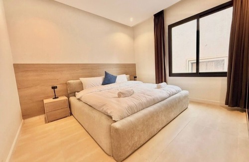 Riyadh Apartamento | K10- Luxury Modern Prime Location near the Airport