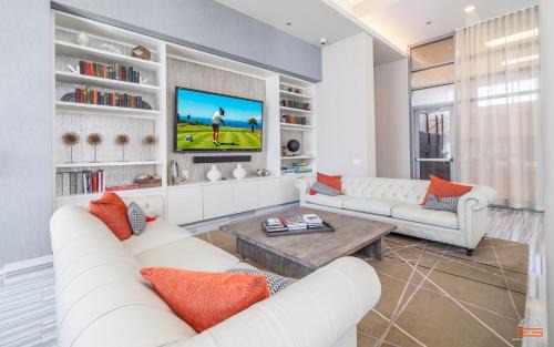 Downtown Chicago Apartamento | K2 Sky High Apartments with Stunning Chicago Views in West Loop