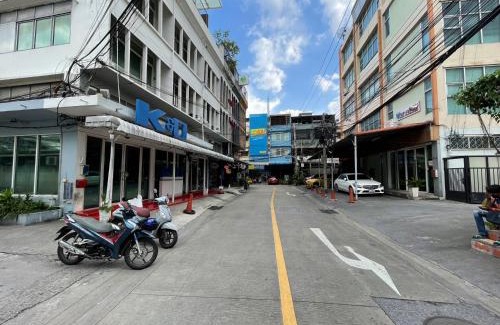 Khlong San Apartamento | k4 be chill *Wongwianyai BTS 80m*Family&Friend*