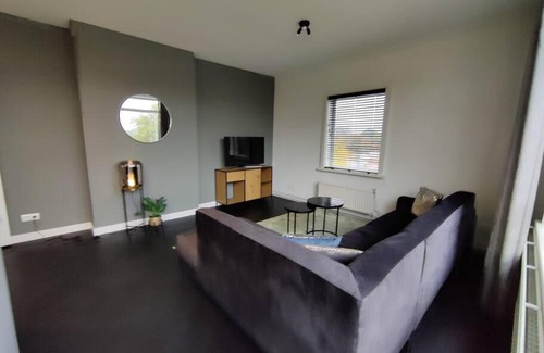 Eindhoven Apartamento | k50159 Spacious and modern apartment near the city center, free parking