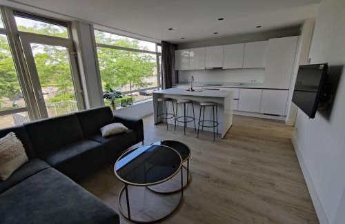 Eindhoven Apartamento | K50161 Modern apartment near the center and free parking