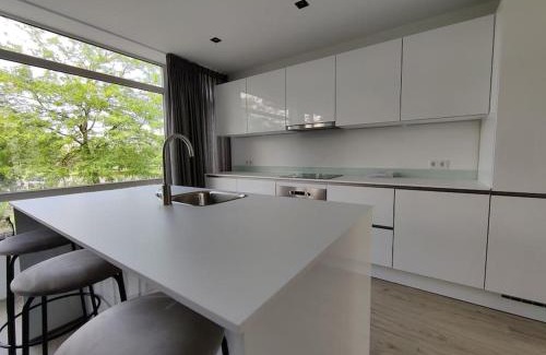 Eindhoven Apartamento | K50169 Modern apartment near the center and free parking