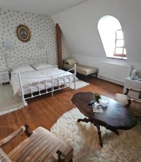 Kostany nad Turcom Casa | Kaštieľ Košťany