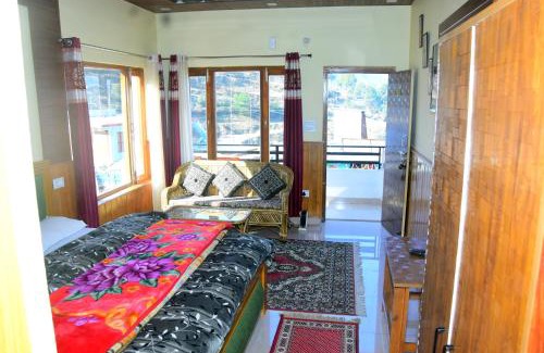 Tehri Casa | Kaafal hotel & restaurant