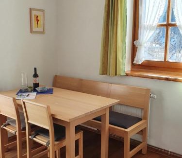 Annaberg im Lammertal Apartamento | Kachelofenwohnung Pölzleitner
