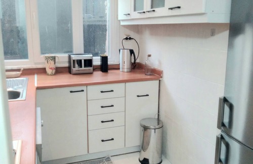 Rasimpasa Apartamento | Kadıköy (Boğa) Geniş ve Ferah Daire