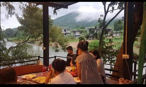 Kaeng Krachan Casa | Kaengkrachan River Hut