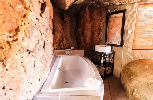 Breede River Cabina | Kagga Kamma Nature Reserve