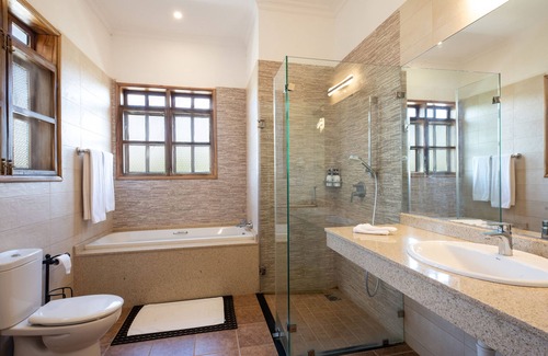 Arusha Casa | Kahawa House