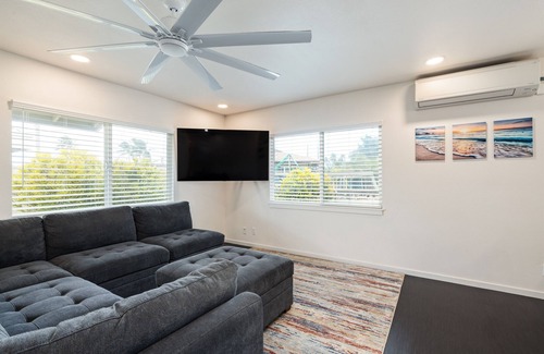 Kahuku Casa | Kahuku 3BR Ohana - A/C, WiFi, Parking