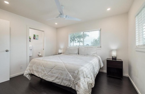 Kahuku Casa | Kahuku 3BR Ohana - A/C, WiFi, Parking