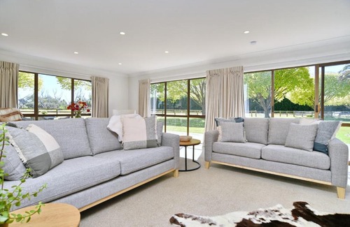 Kaiapoi Casa | Kaiapoi Lakes - Christchurch Holiday Homes