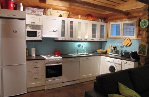 Pieksamaki Chalet De Esquí | Kaijonselän mökit Pyhitty