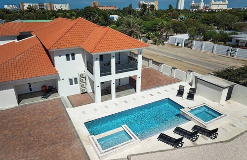 Koyari Casa | Kaikushi Patio Penthousenn