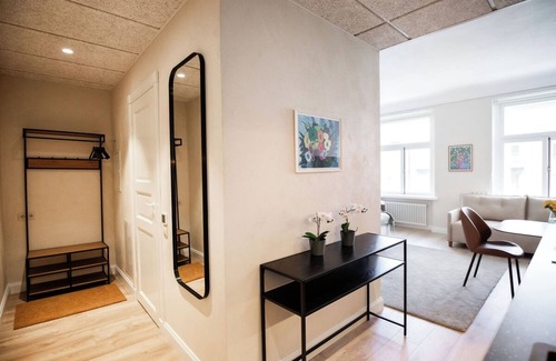 Old Town Apartamento | tARTuStays artist Kairo designed apartment with WiFi and AC in fabulous Tartu