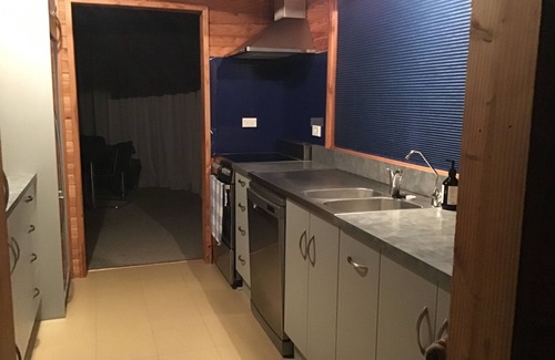 Ngaio Bay Casa | Kaiteriteri. NZ . Something Special. ( Self contained) Luxury.