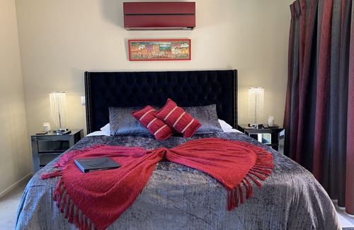 Ngaio Bay Casa | Kaiteriteri Retreat - Diva Suite with a View