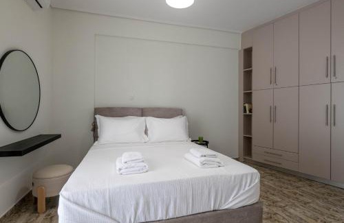 Karpenisi Apartamento | Kalamata Downtown Cuties
