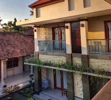 Downtown Kuta Casa | Kalih Homestay Bali