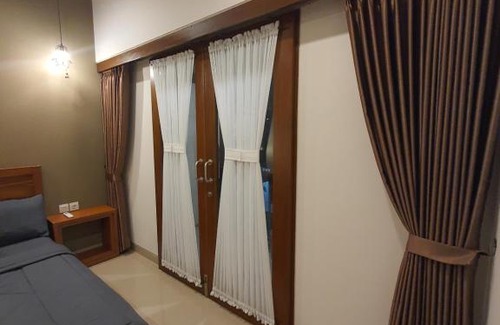 Downtown Kuta Casa | Kalih Homestay