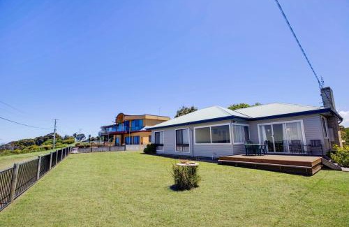 Kalimna Casa | Kalimna Holiday House