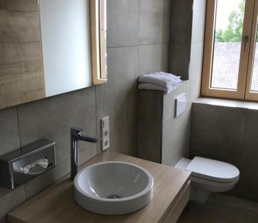 Hermeskeil Apartamento | Kallido