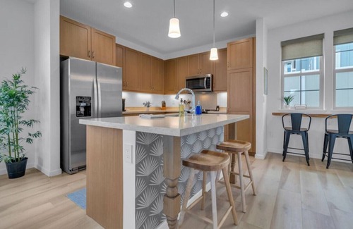 Makaha Valley Casa | Kalo Homes ~ Sunset Retreat