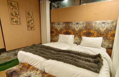 Hunza Chalet De Esquí | Kalp with Forest View- Cloud Nine and a Half Hunza