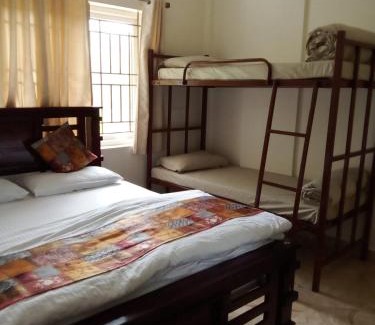 Stuart Hill Apartamento | Kamadhenu Residency Homestay & Service Apartment Coorg Madikeri