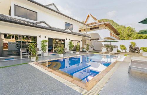 Kamala Apartamento | Kamala Fantasy - 2 BR Pool View Apartment - Kamala Beach