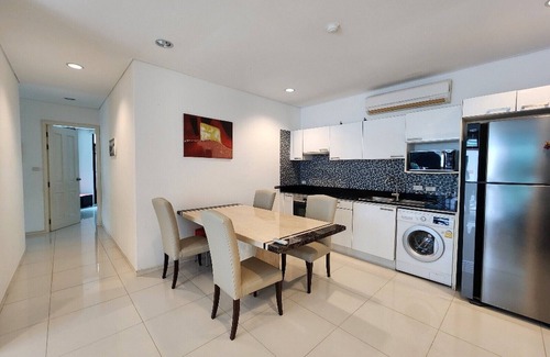Kamala Apartamento | Kamala Regent 3 Bedroom Apartment Pool View by RESAVA