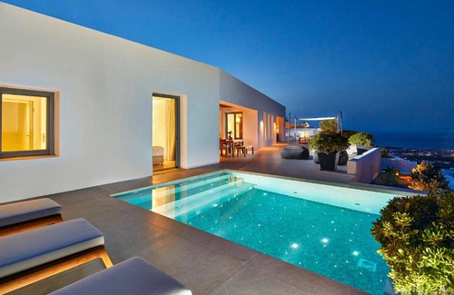 Pyrgos Villa | Kamini Santorini Villas