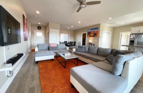 Kanab Casa | Kanab Family Home With Amazing Red Rock Views Pets OK