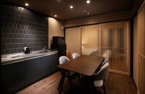 Minami Casa | Kanade Kyoto Hachijoguchi