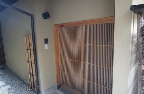Karasuma Villa | Kanade Shijo-Shimmachi