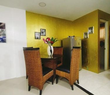 Balibago Apartamento | Kandi Suites 2BR with private Jacuzzi 500 Mbps internet