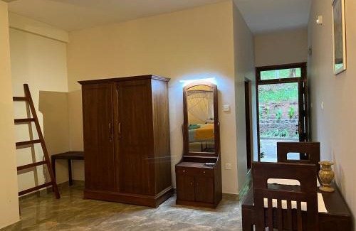 Butawatta Cabina | Kandy Neela Weralu
