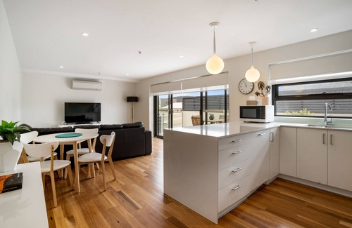 Bellerive Apartamento | Kangaroo Bay Apartments