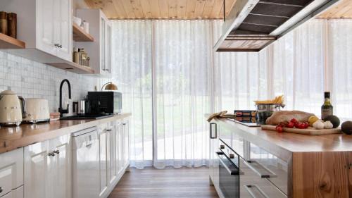 Wheatsheaf Casa | Kangaroo Creek Estate Daylesford