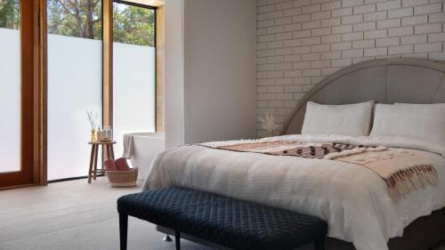 Wheatsheaf Casa | Kangaroo Creek Estate Daylesford