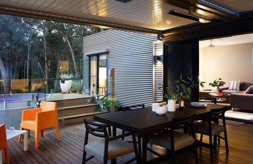 Daylesford Casa | Kangary - bush retreat with outdoor spa