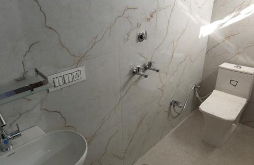 Mathura Casa | Kanha Kunj athiti bhawan