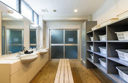 Sakyo Ward Hotel | Kansai Seminar House