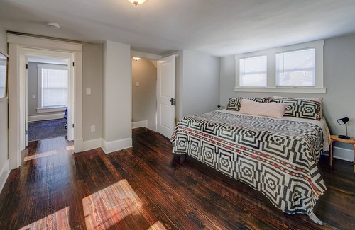 Rosedale Casa | Encanto de Kansas City con una ubicación ideal