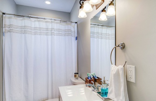 Rosedale Casa | Encanto de Kansas City con una ubicación ideal