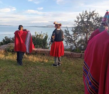 Llachon Cama Y Desayuno | Kantuta tours llachon
