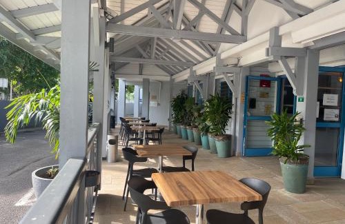 Pointe de la verdure Hotel | Karaibes Hotel