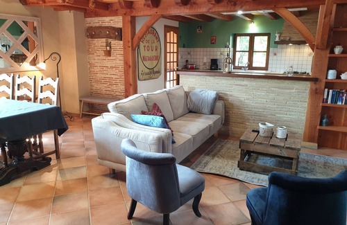 Saint-Avit-Senieur Casa | Casa de carácter con piscina y jardín privado en un entorno verde