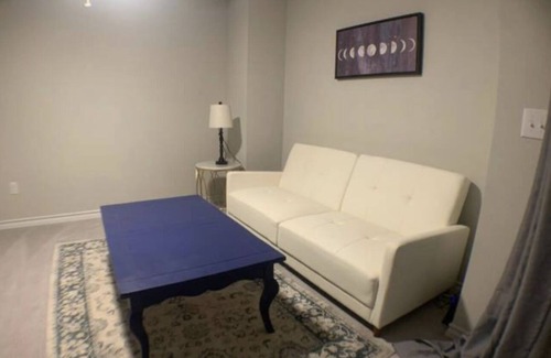 Manor Casa | Karaoke Zen House near Domain, Apple, Samsung, Dell